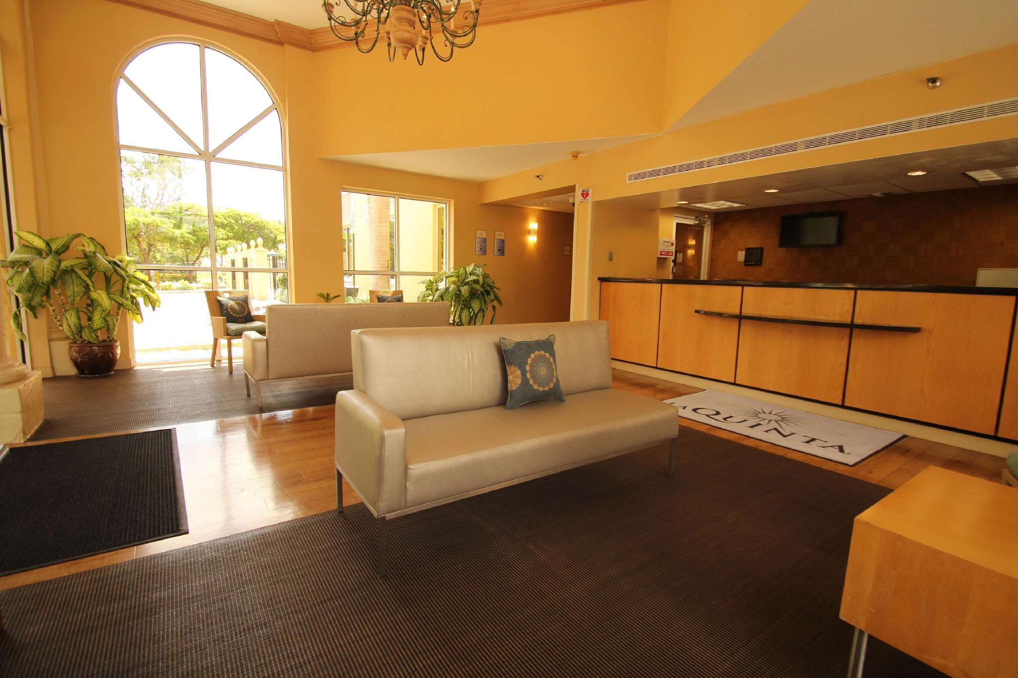 La Quinta By Wyndham West Palm Beach Airport Экстерьер фото