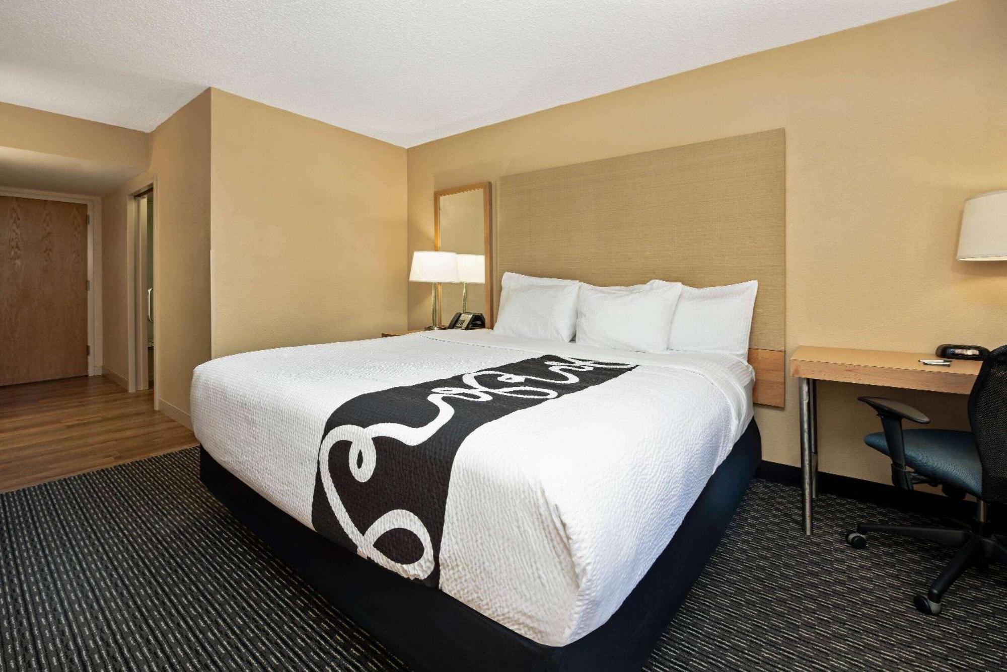 La Quinta By Wyndham West Palm Beach Airport Экстерьер фото